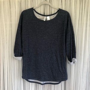 DIVIDED H&M shirt
